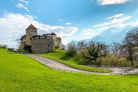 Liechtenstein (LI) eSim